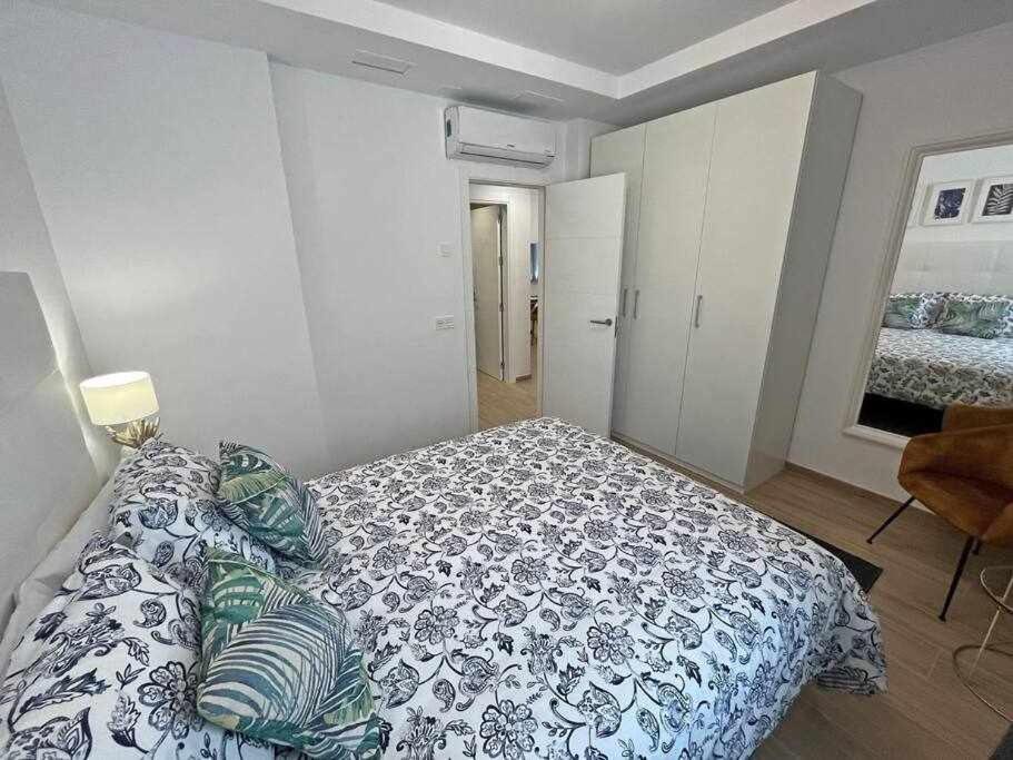 Xxii Apartamentos Morales&Arnal Estepona Bagian luar foto