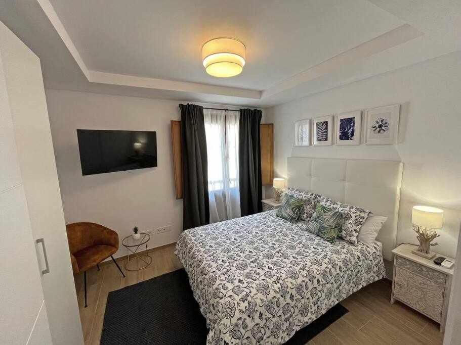 Xxii Apartamentos Morales&Arnal Estepona Bagian luar foto